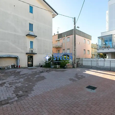 Lorenzo Holiday home